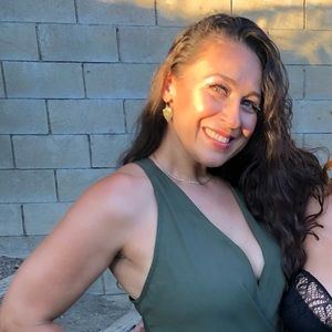 Meet your Posher, Luz maria